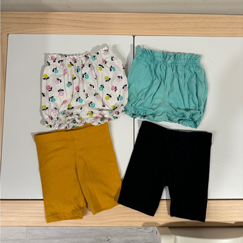 12-18 month girl shorts bundle - Gap and F&F